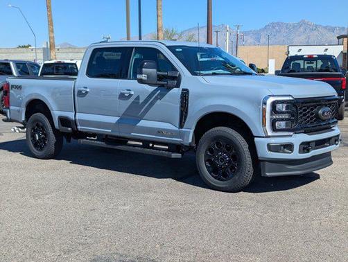 Glacier Gray Metallic Tri-Coat 2026 Ford F-250 Lariat