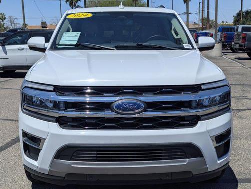 Oxford White 2024 Ford Expedition Limited