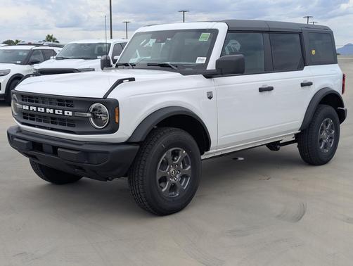 Oxford White 2026 Ford Bronco Big Bend