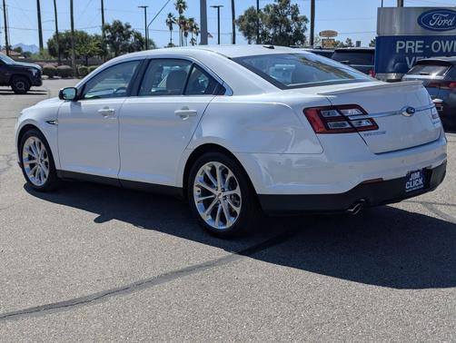 WHITE PLATINUM ME 2016 Ford Taurus Limited