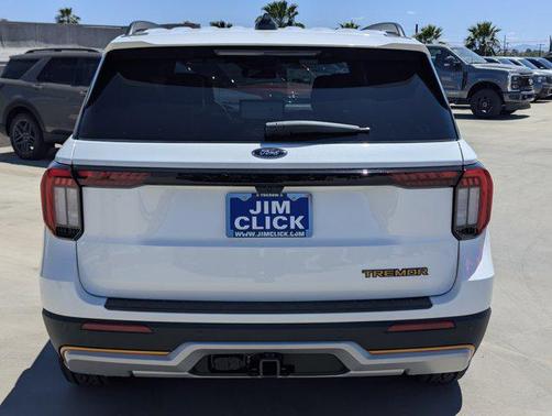 Star White Metallic Tri-Coat 2026 Ford Explorer Tremor