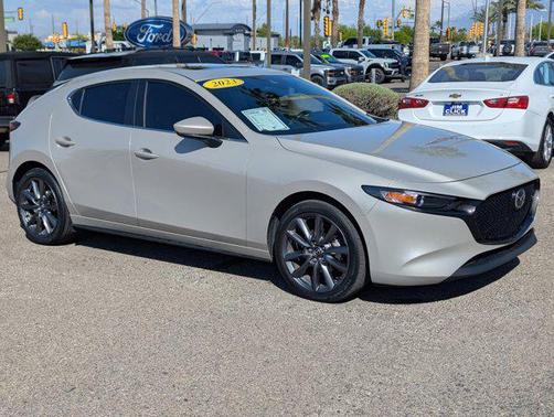 Platinum Quartz Metallic 2023 Mazda Mazda3 FWD w/Preferred Package