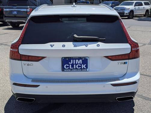 White 2020 Volvo V60 Cross Country T5