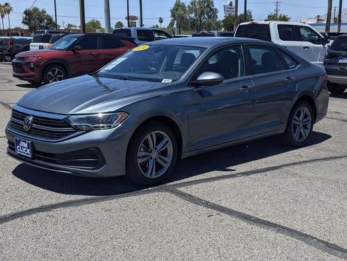 PLATINUM GRAY 2024 Volkswagen Jetta 1.5T SE