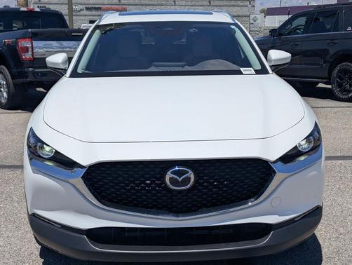 Snowflake White Pearl Mica 2025 Mazda CX-30 2.5 S Preferred Package