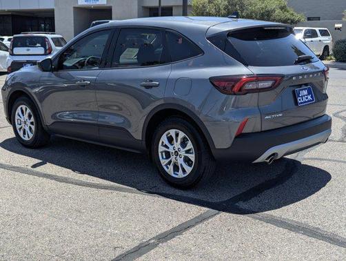 Carbonized Gray Metallic 2025 Ford Escape Active