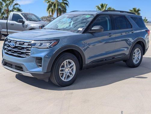 Vapor Blue Metallic 2026 Ford Explorer Active w/200A Pkg