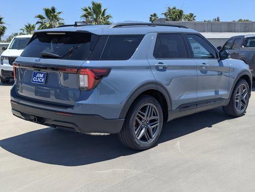 Vapor Blue Metallic 2026 Ford Explorer ST-Line