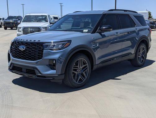 Vapor Blue Metallic 2026 Ford Explorer ST-Line