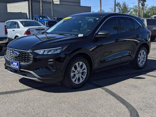 Agate Black Metallic 2024 Ford Escape Active