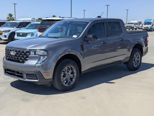 Carbonized Gray Metallic 2026 Ford Maverick XLT