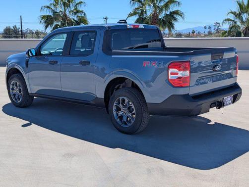 Azure Gray Metallic Tri-Coat 2026 Ford Maverick XLT