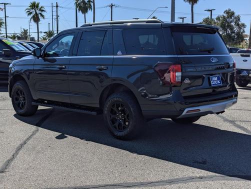 DARK MATTER PC 2024 Ford Expedition Timberline