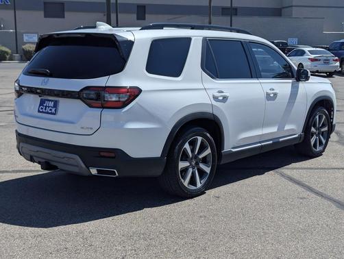 Platinum White Pearl 2025 Honda Pilot Elite
