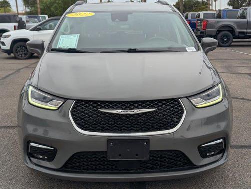 Ceramic Gray Clearcoat 2022 Chrysler Pacifica Touring L