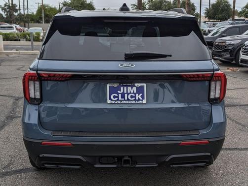 Vapor Blue Metallic 2026 Ford Explorer ST-Line