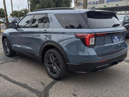 Vapor Blue Metallic 2026 Ford Explorer ST-Line