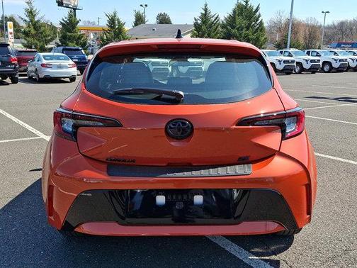 2026 Toyota Corolla Hatchback SE