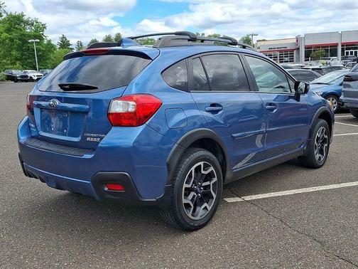 Quartz Blue Pearl 2017 Subaru Crosstrek 2.0i Limited