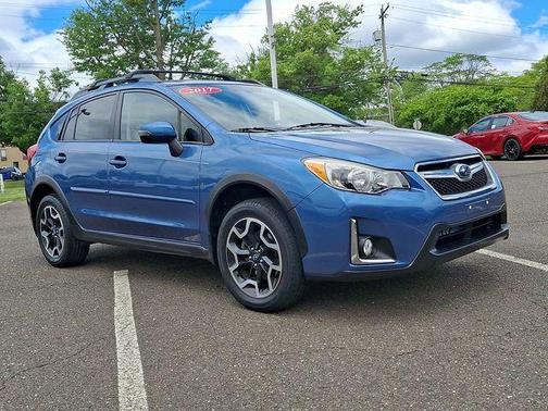 Quartz Blue Pearl 2017 Subaru Crosstrek 2.0i Limited