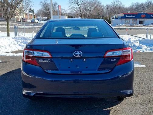 2014 Toyota Camry LE