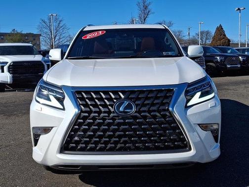 2023 Lexus GX 460 Base