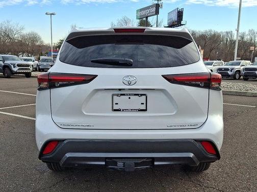 2026 Toyota Highlander Limited