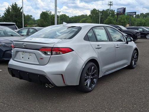 Classic Silver Metallic 2026 Toyota Corolla SE