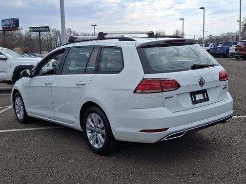 2018 Volkswagen Golf SportWagen TSI S