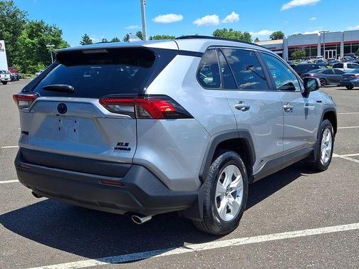 Silver Sky Metallic 2020 Toyota RAV4 Hybrid XLE