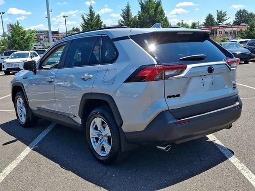 Silver Sky Metallic 2020 Toyota RAV4 Hybrid XLE