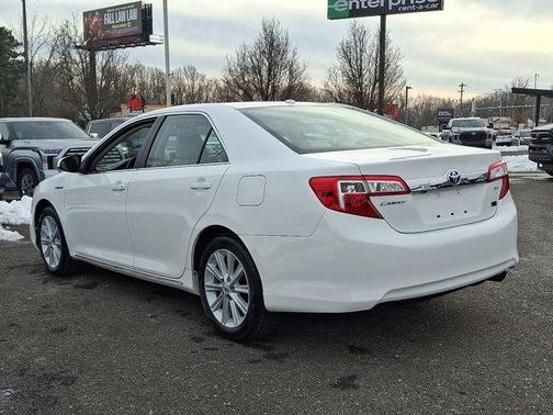 2012 Toyota Camry Hybrid XLE