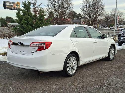2012 Toyota Camry Hybrid XLE
