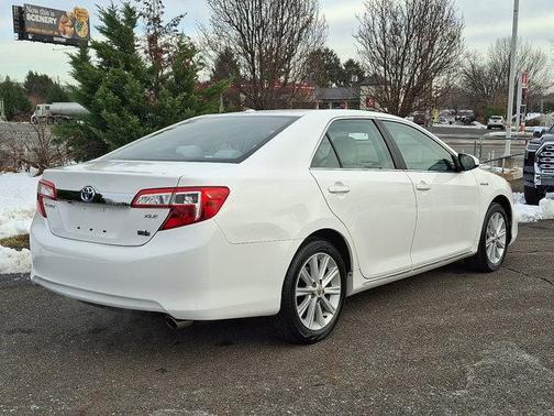 2012 Toyota Camry Hybrid XLE