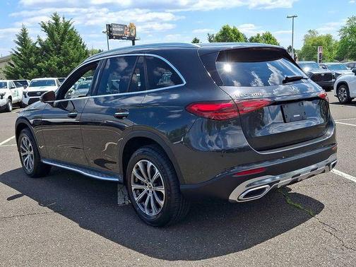 Graphite Gray Metallic 2023 Mercedes-Benz GLC 300 Base 4MATIC