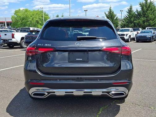 Graphite Gray Metallic 2023 Mercedes-Benz GLC 300 Base 4MATIC