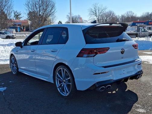 2024 Volkswagen Golf R 2.0T