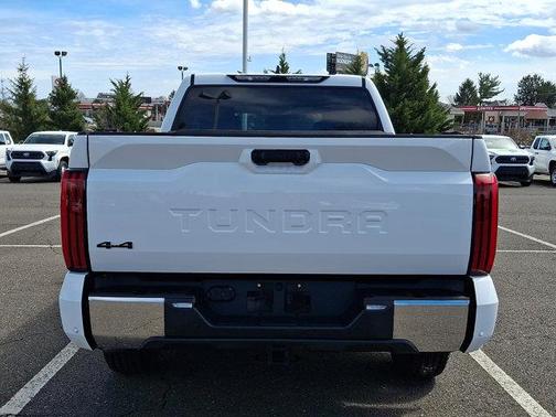 2022 Toyota Tundra SR5