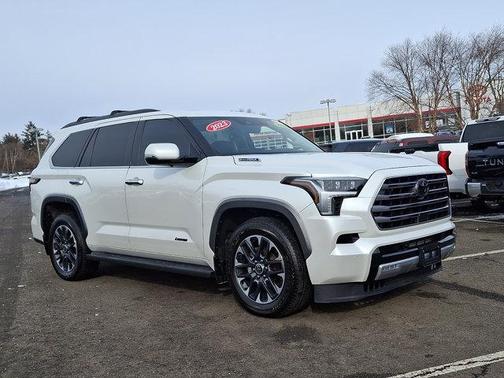 2023 Toyota Sequoia Limited