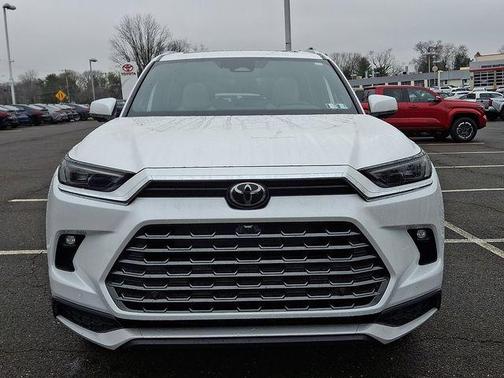 2026 Toyota Grand Highlander Hybrid MAX Platinum