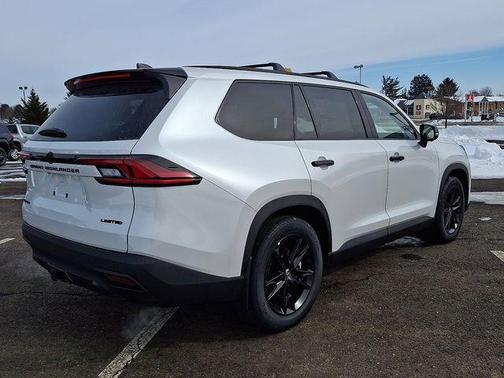 2026 Toyota Grand Highlander Hybrid Nightshade Edition