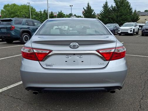 Celestial Silver Metallic 2017 Toyota Camry XSE