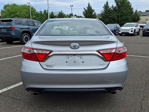 Celestial Silver Metallic 2017 Toyota Camry XSE