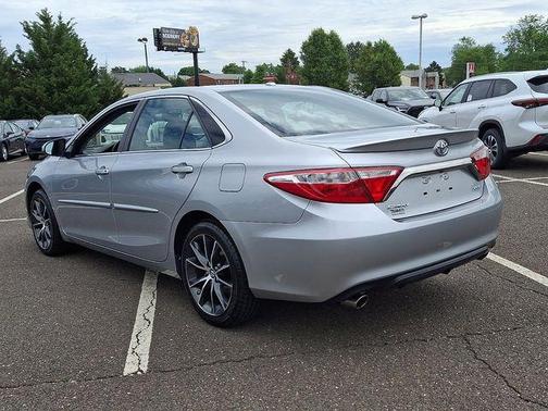 Celestial Silver Metallic 2017 Toyota Camry XSE