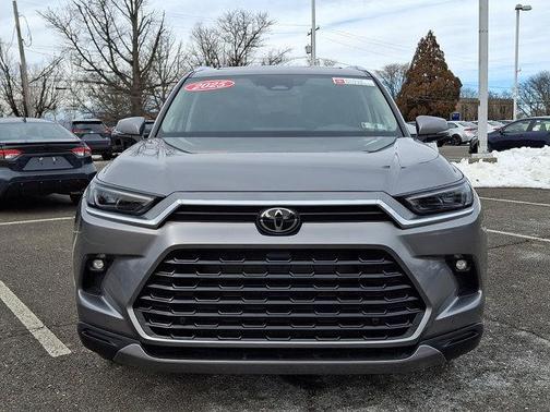 2025 Toyota Grand Highlander LIMITED