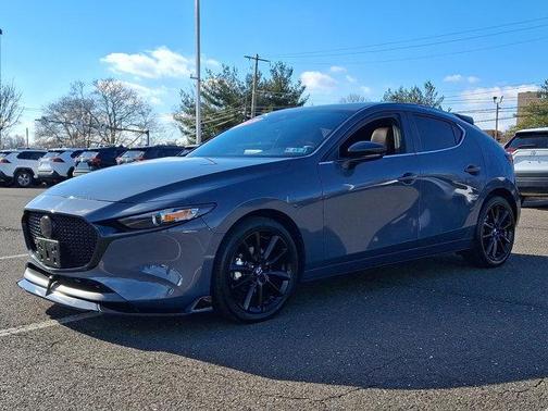 2023 Mazda Mazda3 2.5 S Carbon Edition