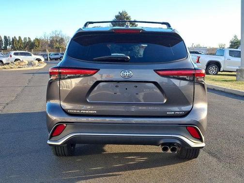 2023 Toyota Highlander XSE