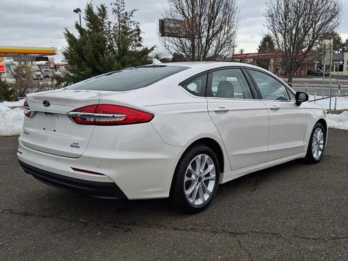 2020 Ford Fusion Hybrid SE