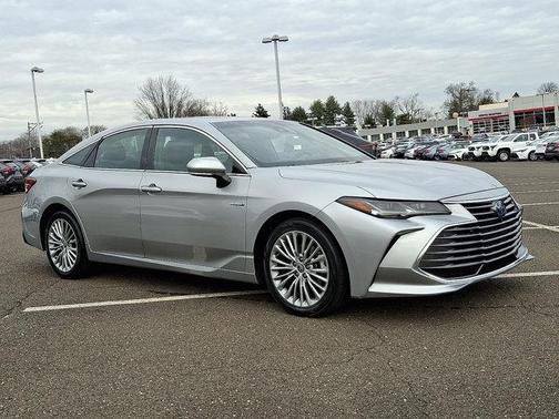 2021 Toyota Avalon Hybrid Limited