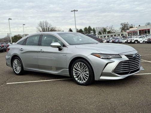 2021 Toyota Avalon Hybrid Limited